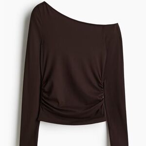 H&M NWT Brown Draped Off Shoulder Top